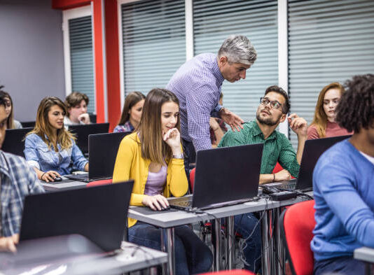 Best Travel Courses After 12th You Ought to Consider travel courses after 12th