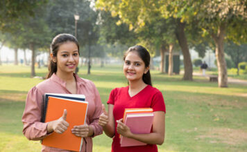 Private vs Government Colleges in India: Which Is Better? Private vs Government Colleges in India: Which Is Better?