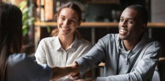 Why Financial Translation Services Are Critical for Global Business Financial translation