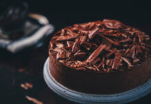 Have a Guilt Free Celebration With Best Sugarfree Cake In Your City chocolate cake