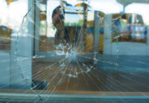 Frameless Shower Screen Installation: Is It Worth It? emergency glass repair